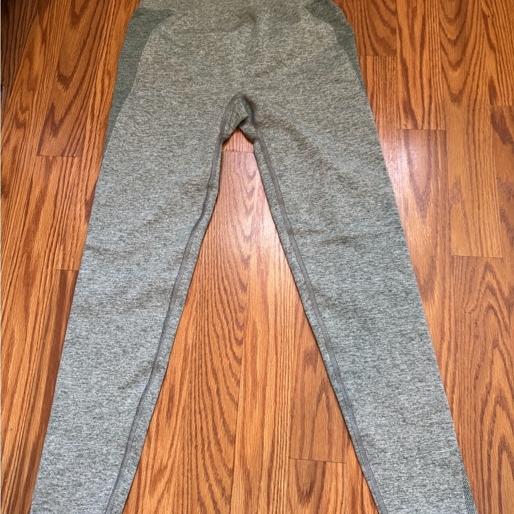 GYMSHARK leggings Light green